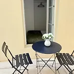 Moret Art Flats Trendy East Paris