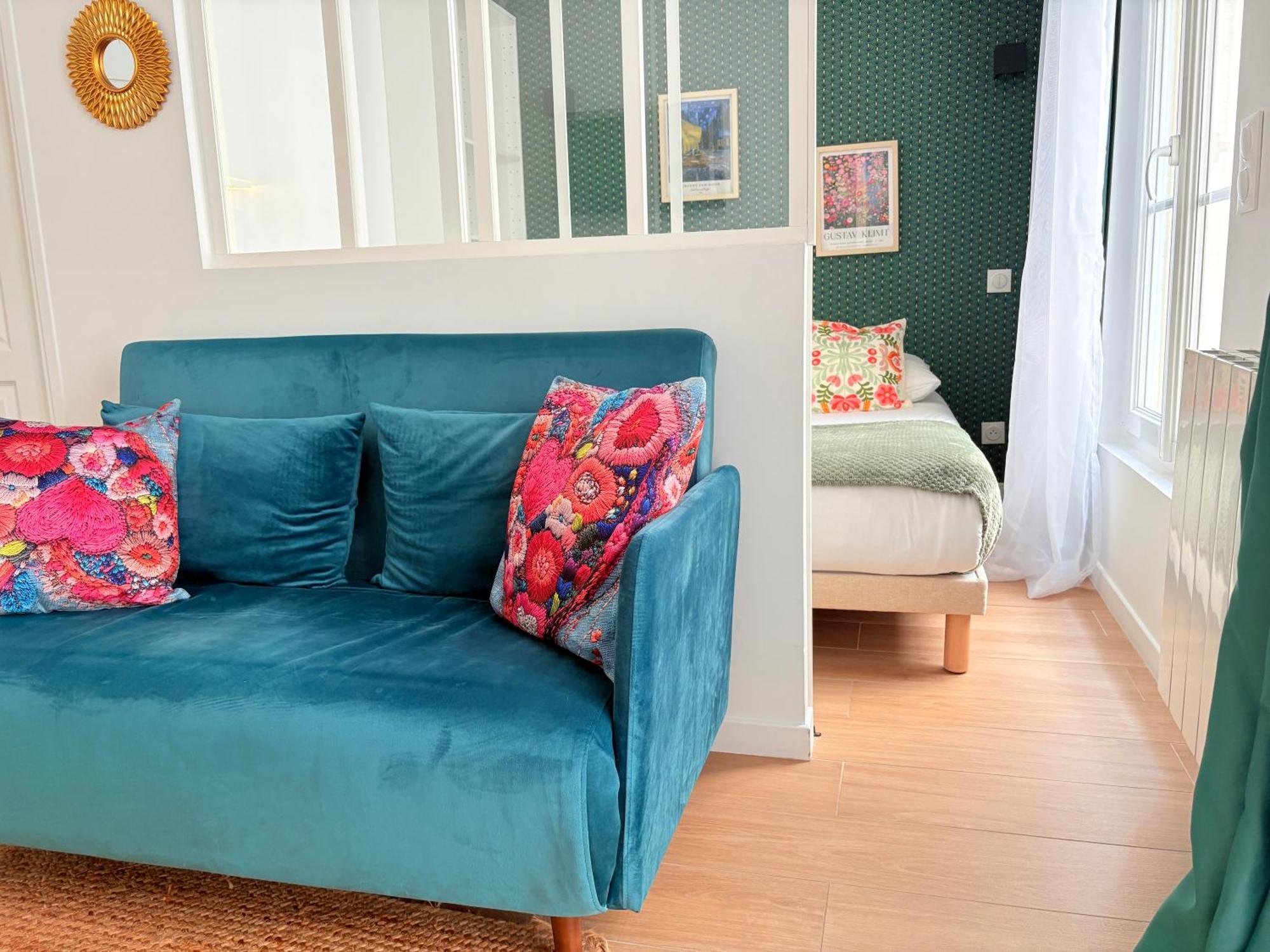 Moret Art Flats Trendy East *