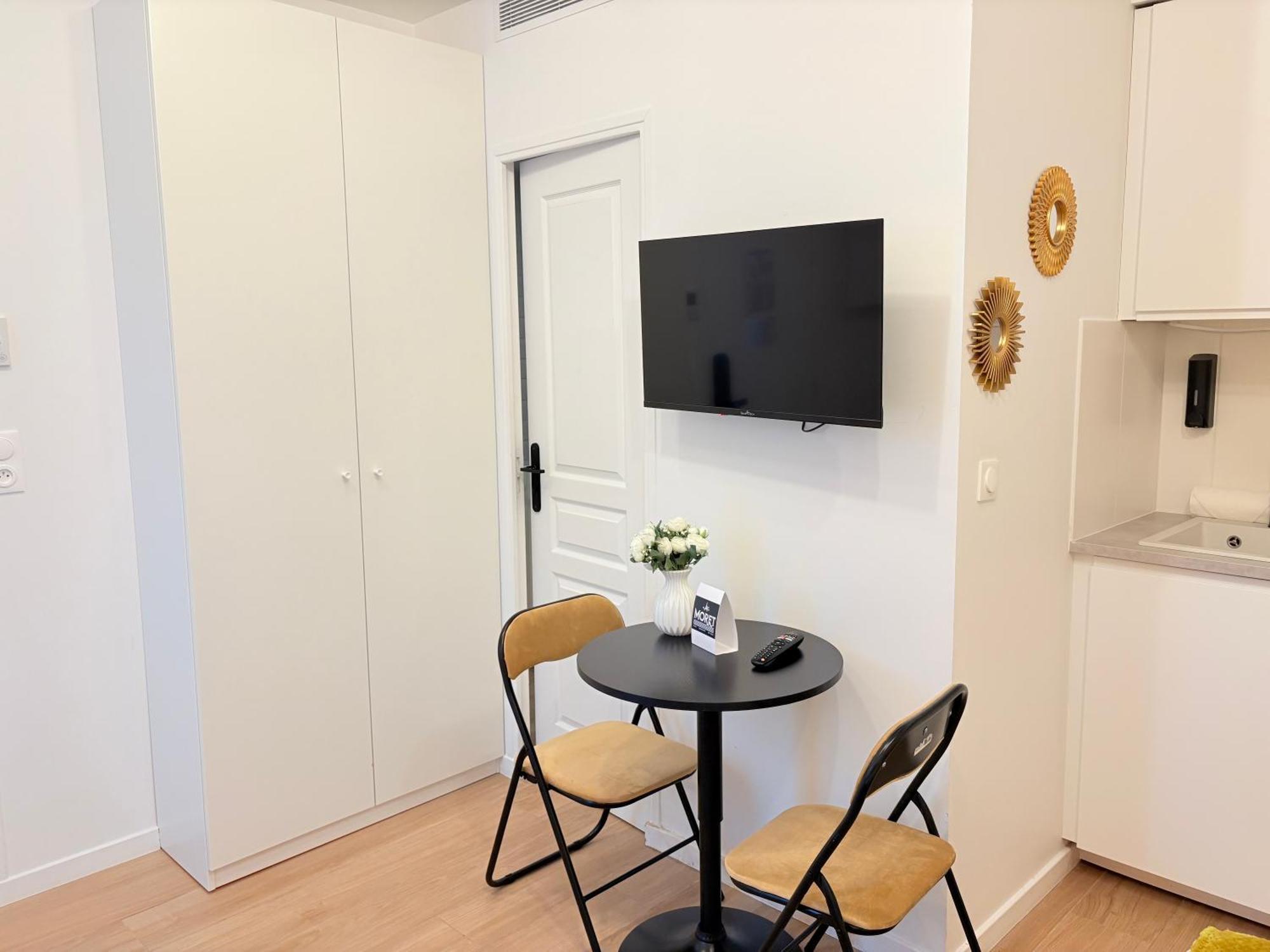 Moret Art Flats Trendy East Appart hôtel Paris